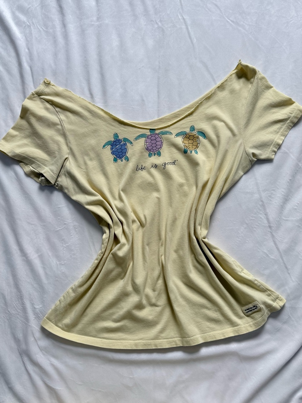 🐬🌺 Zara Larsson 100% Cotton Summer Euro Life Is Good Yellow Turtle Tee Raw Hem